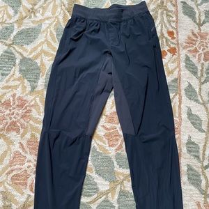 Men’s Lululemon yoga/running pants